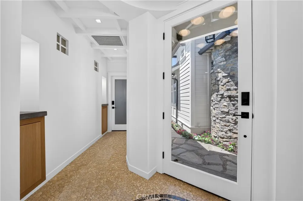 1312 Santanella Corona del Mar, CA 92625