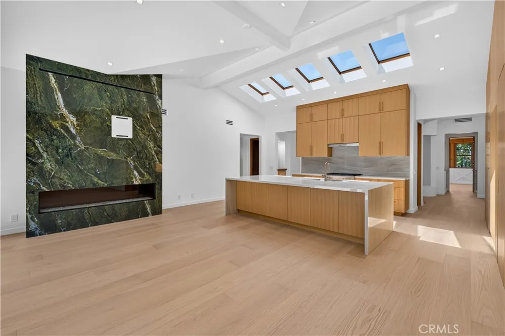 1312 Santanella Corona del Mar, CA 92625