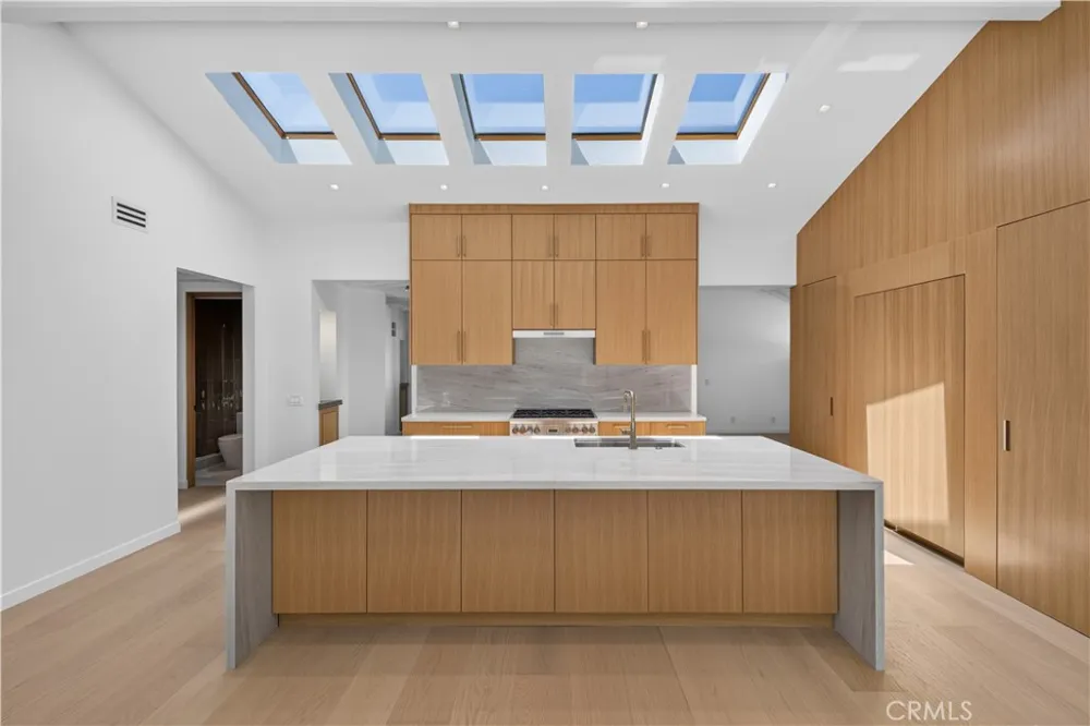 1312 Santanella Corona del Mar, CA 92625