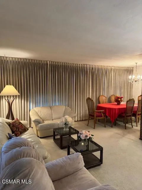 2109 Lincoln Street Burbank, CA 91504