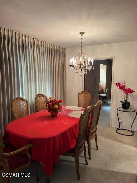2109 Lincoln Street Burbank, CA 91504