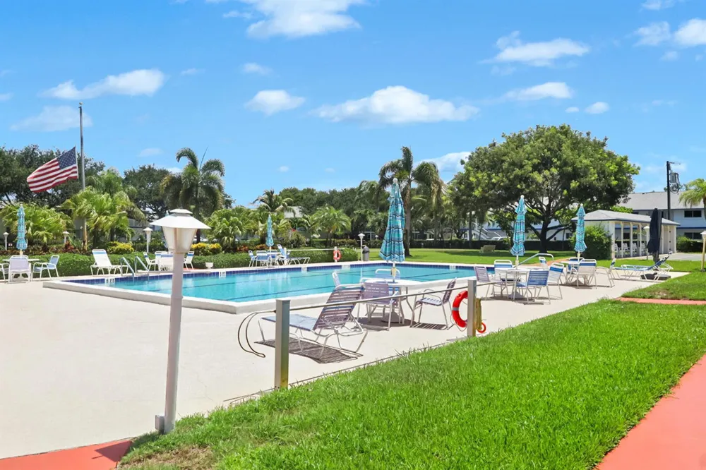 11 Garden Street #206T Tequesta, FL 33469