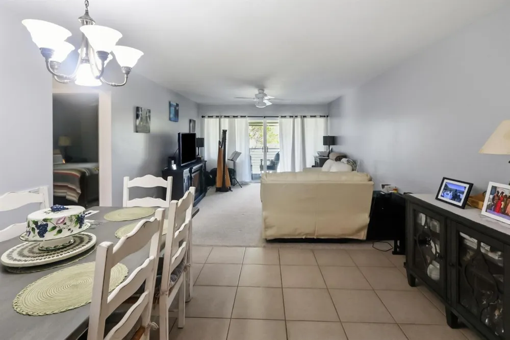 11 Garden Street #206T Tequesta, FL 33469