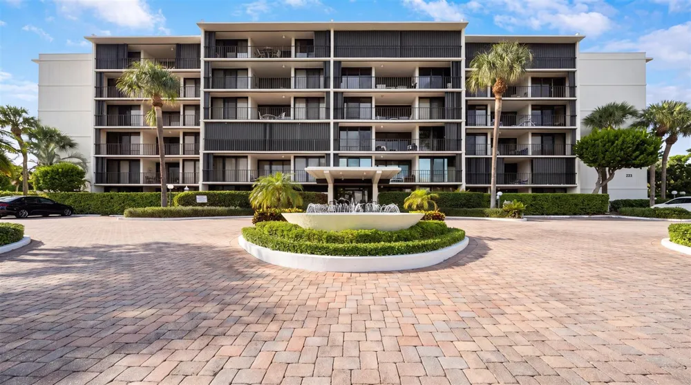 225 S Beach Road #102 Jupiter, FL 33469