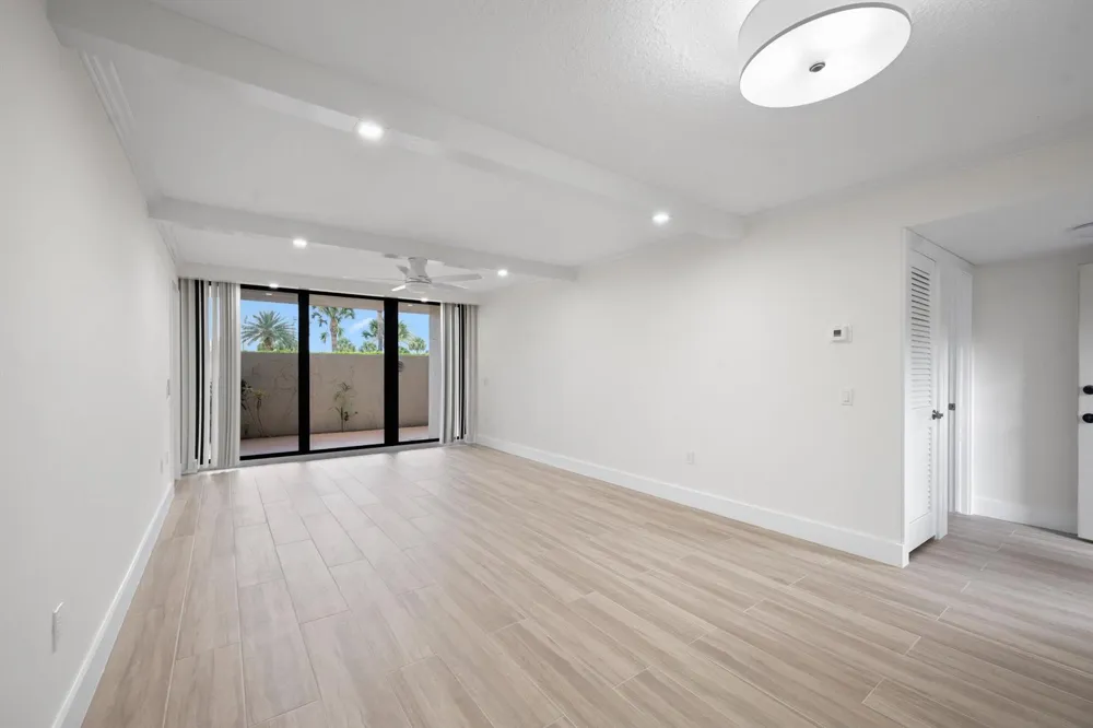 225 S Beach Road #102 Jupiter, FL 33469