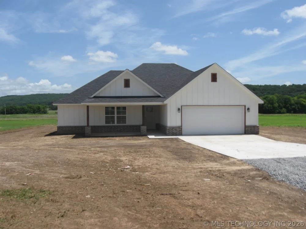 1445 S 4260 ROAD Pryor, OK 74361