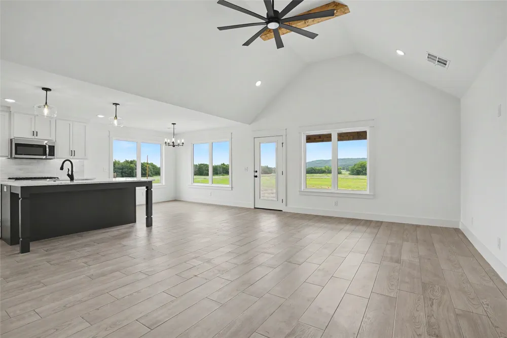 1445 S 4260 ROAD Pryor, OK 74361
