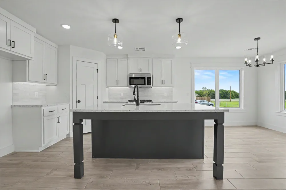 1445 S 4260 ROAD Pryor, OK 74361