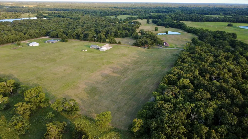 336 County Road 1118 Brashear, TX 75420