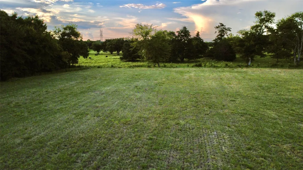 336 County Road 1118 Brashear, TX 75420