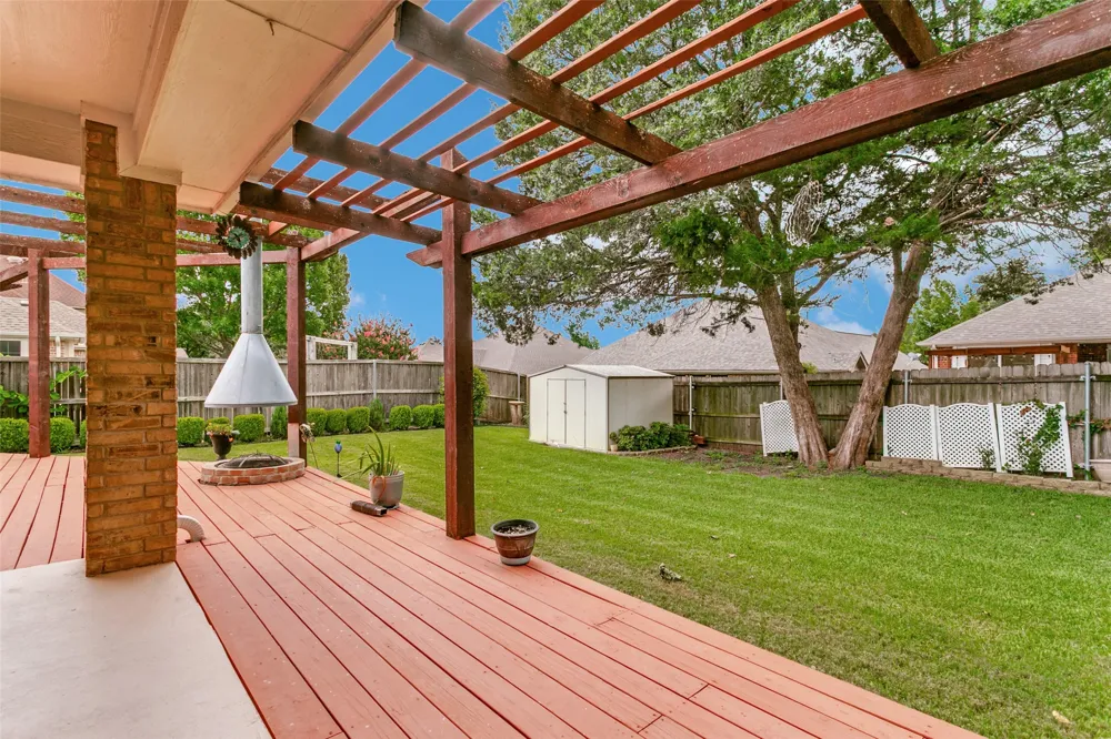 2304 Castlegate Drive Corinth, TX 76210