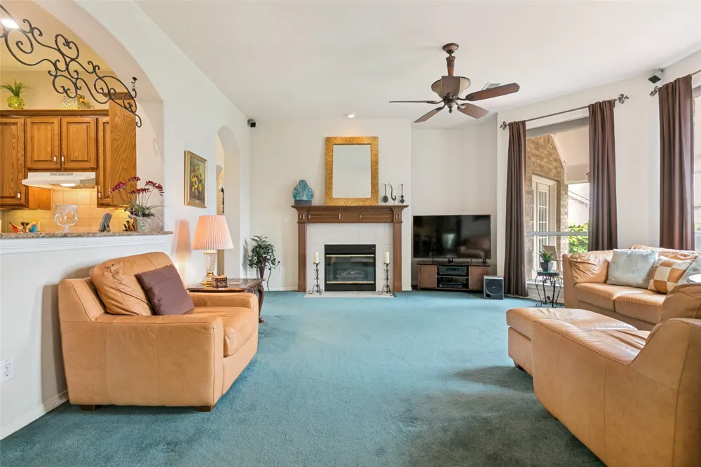 2304 Castlegate Drive Corinth, TX 76210