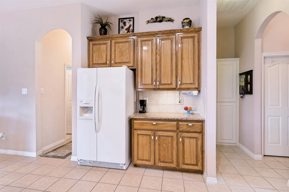 2304 Castlegate Drive Corinth, TX 76210
