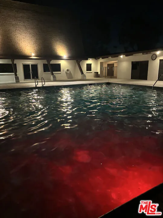 1165 Cherokee Topanga, CA 90290