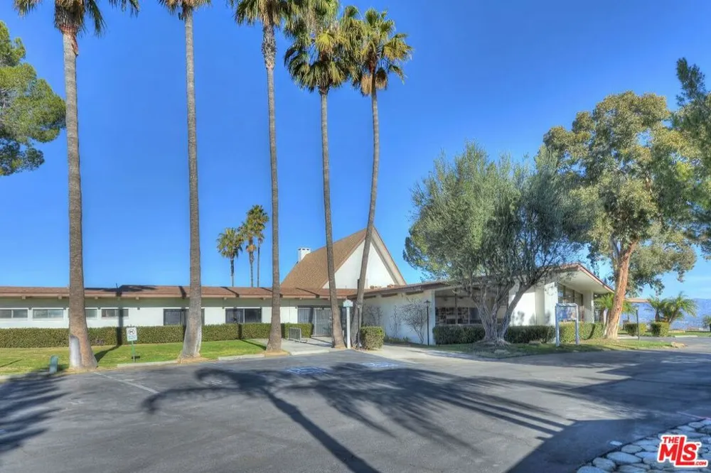 1165 Cherokee Topanga, CA 90290