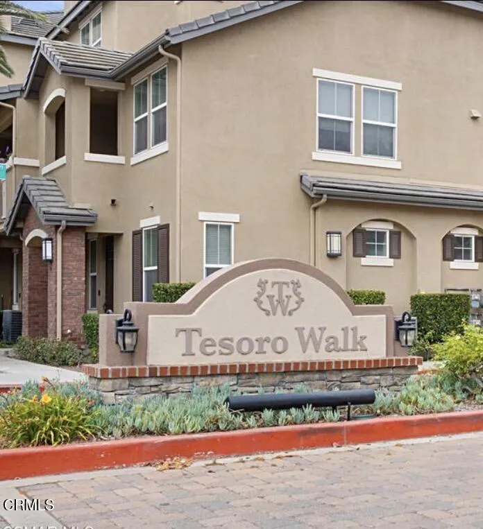 4505 Via Del Sol Camarillo, CA 93012