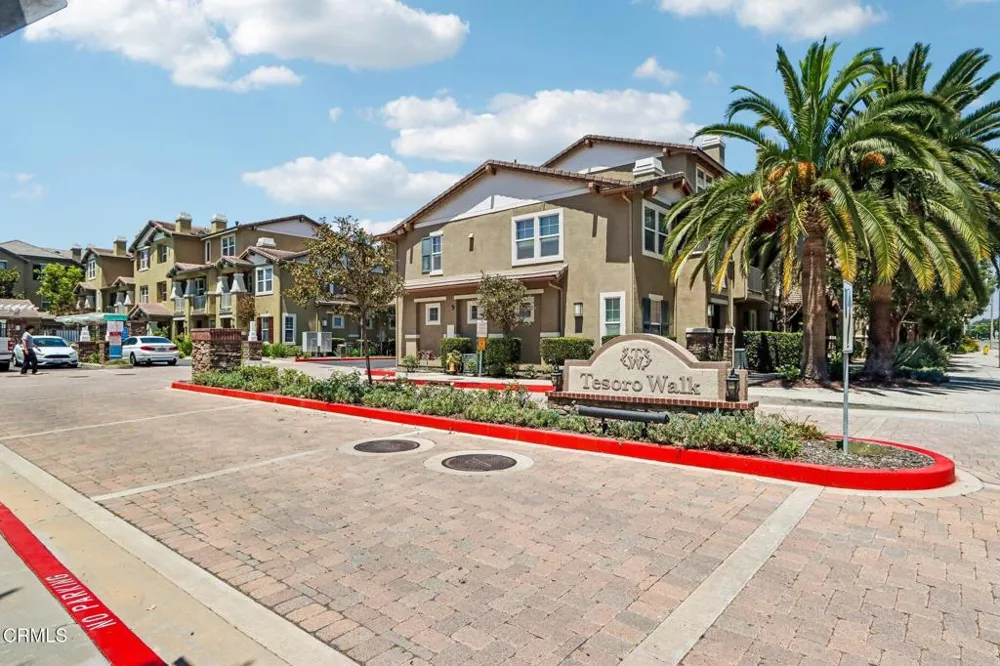 4505 Via Del Sol Camarillo, CA 93012