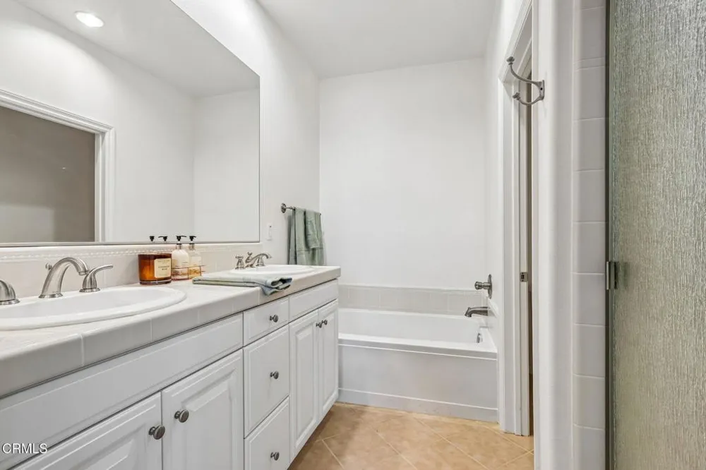 4505 Via Del Sol Camarillo, CA 93012