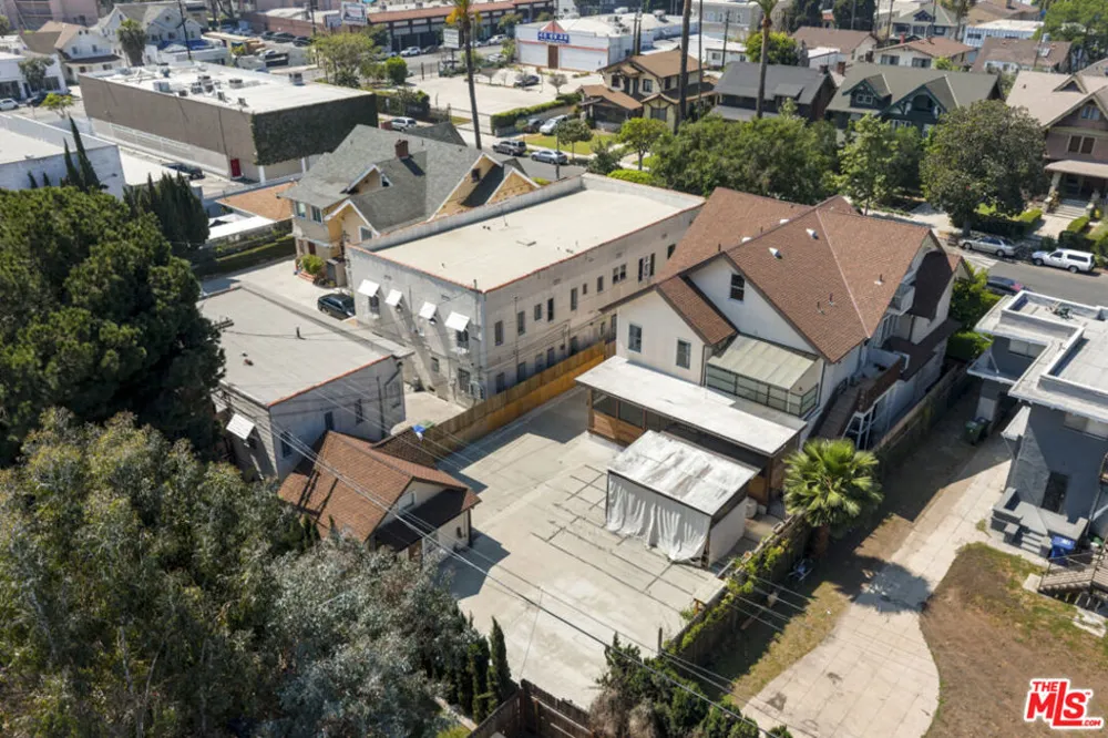 1810 Westmoreland Boulevard Los Angeles, CA 90006
