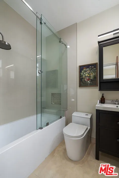 1810 Westmoreland Boulevard Los Angeles, CA 90006
