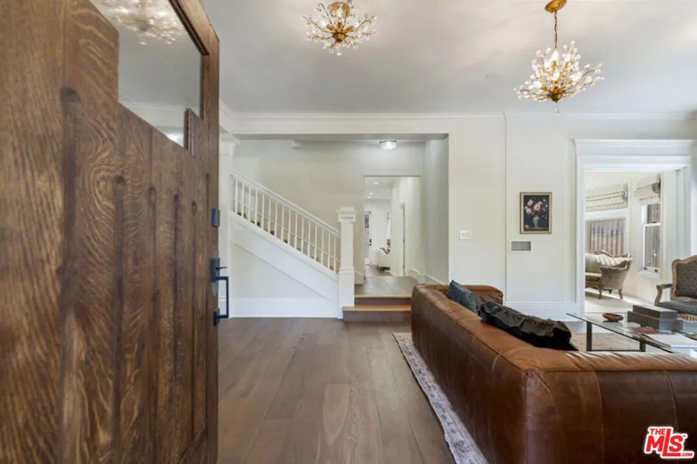 1810 Westmoreland Boulevard Los Angeles, CA 90006
