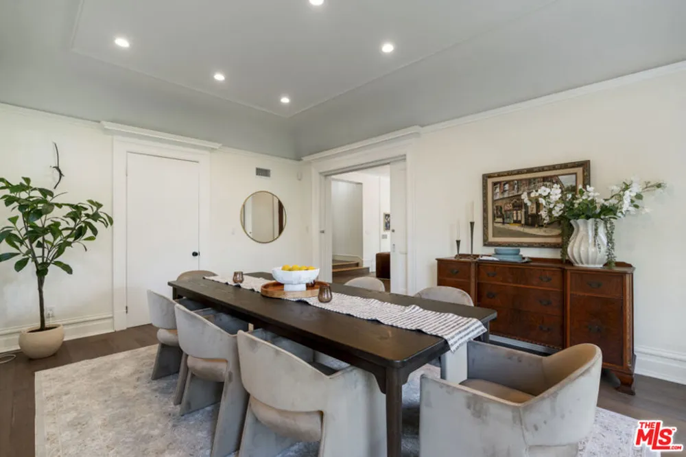1810 Westmoreland Boulevard Los Angeles, CA 90006