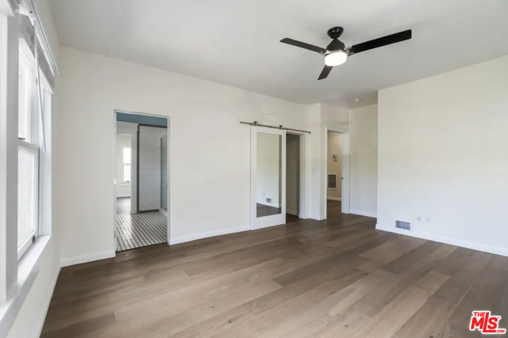 1810 Westmoreland Boulevard Los Angeles, CA 90006