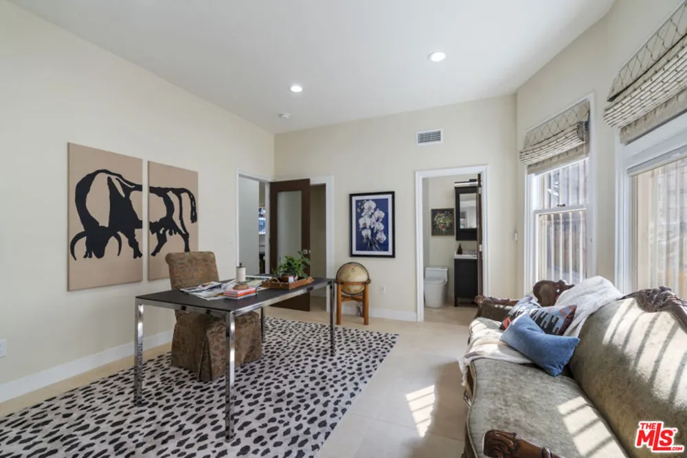 1810 Westmoreland Boulevard Los Angeles, CA 90006
