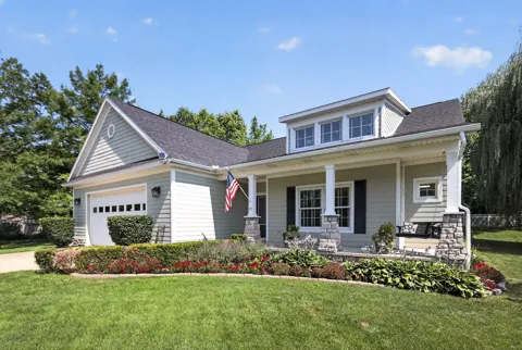 15 Longmeadow Lane