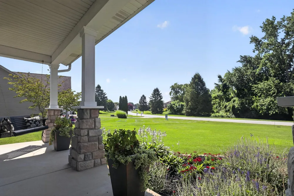 15 Longmeadow Lane Niles, MI 49120