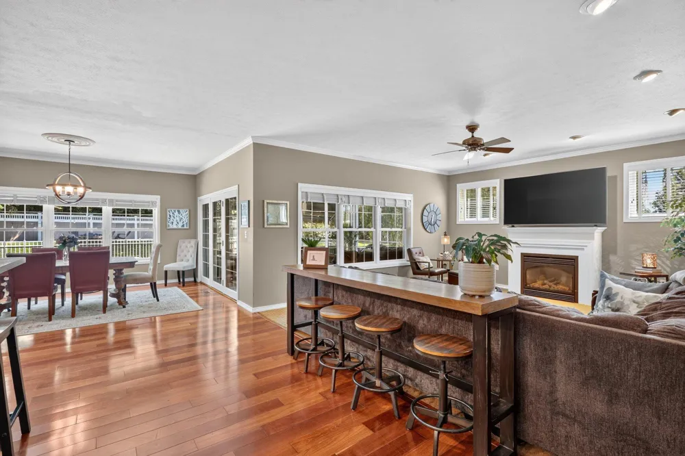 15 Longmeadow Lane Niles, MI 49120