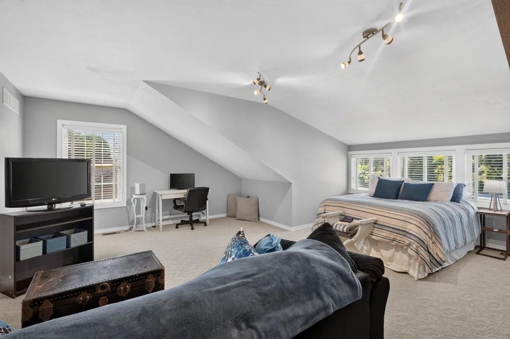 15 Longmeadow Lane Niles, MI 49120