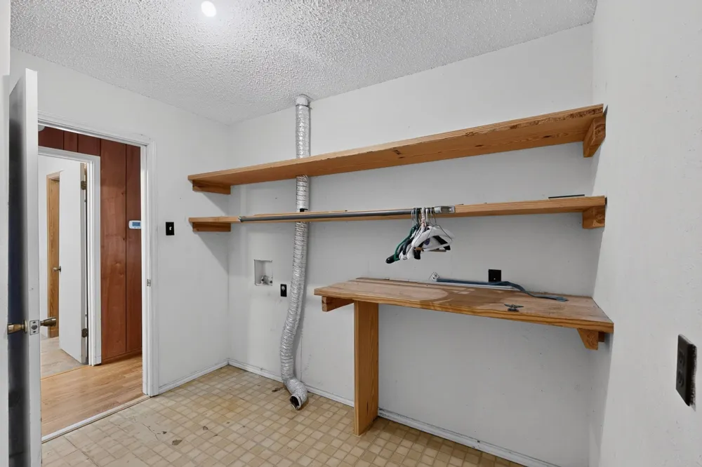 8487 County Road 308 Terrell, TX 75161