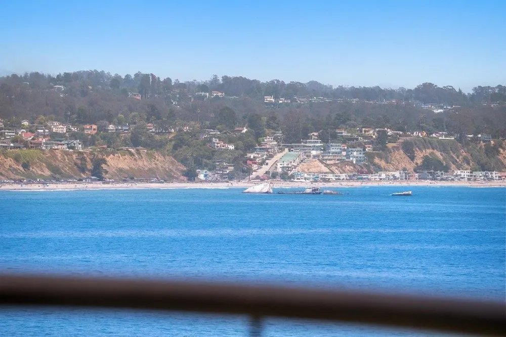 100 Oakland Capitola, CA 95010
