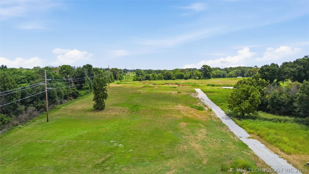 13 S 193rd Avenue E Broken Arrow, OK 74014