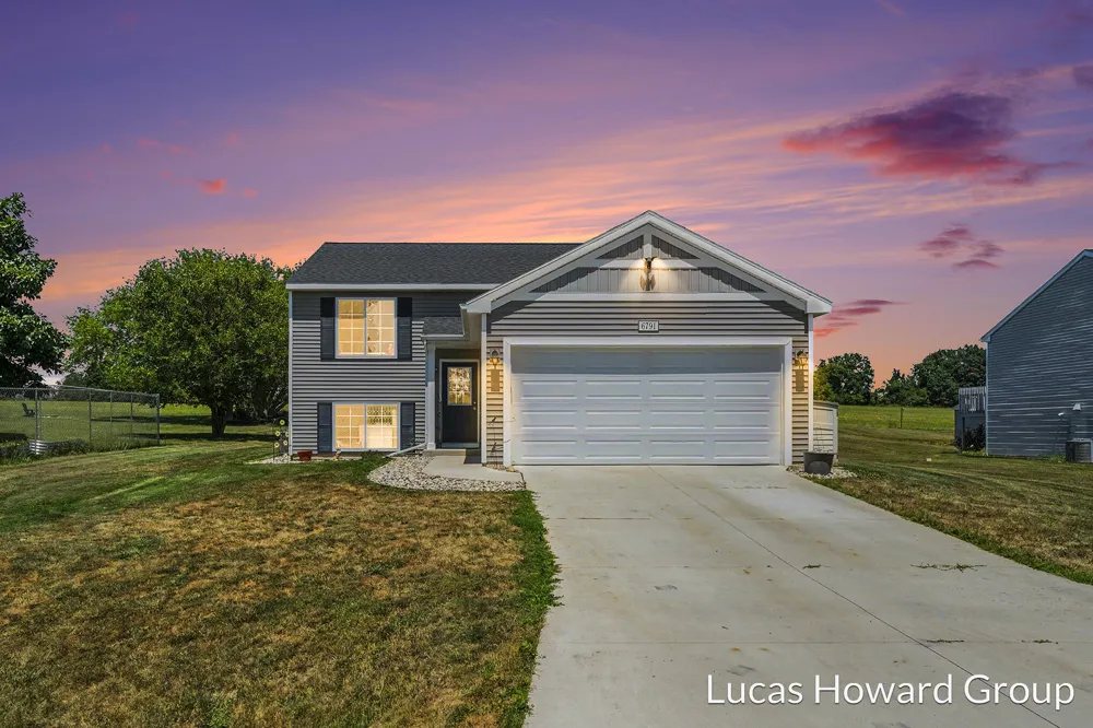 6791 Sydney Street Ionia City, MI 48860
