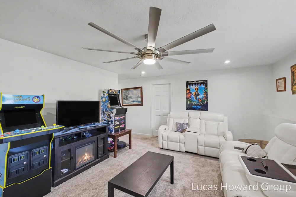 6791 Sydney Street Ionia City, MI 48860