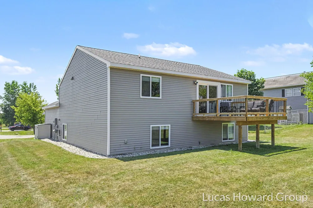 6791 Sydney Street Ionia City, MI 48860