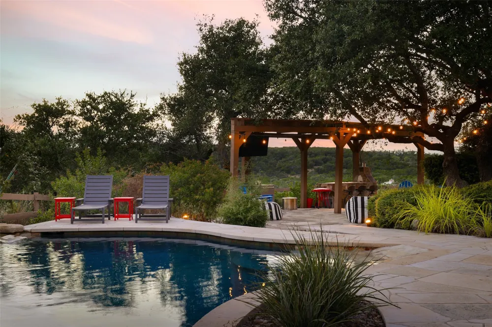 8075 Mount Sharp Road Wimberley, TX 78676