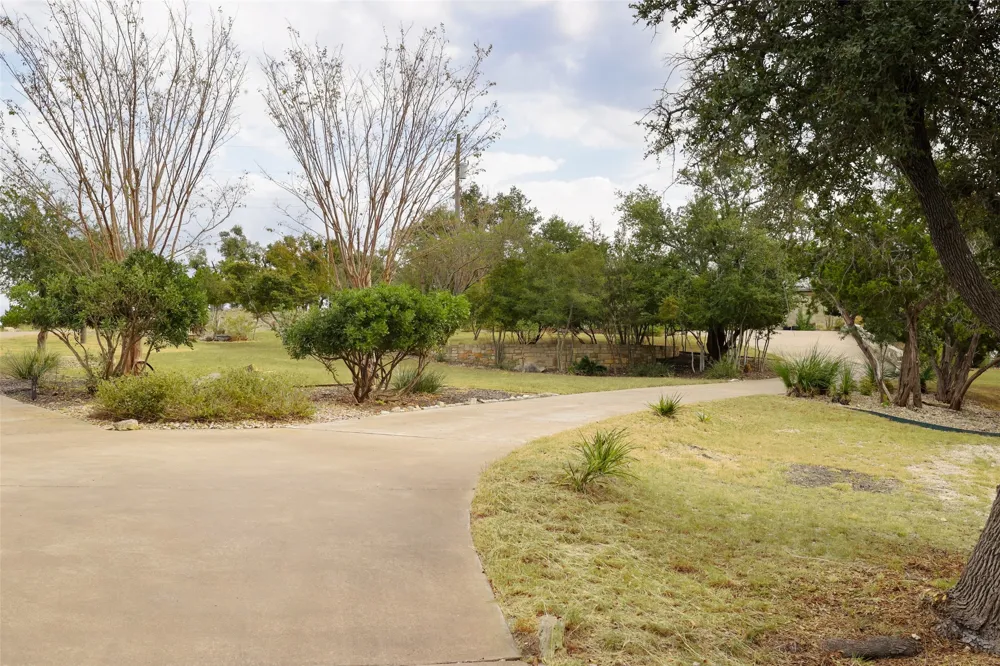 8075 Mount Sharp Road Wimberley, TX 78676