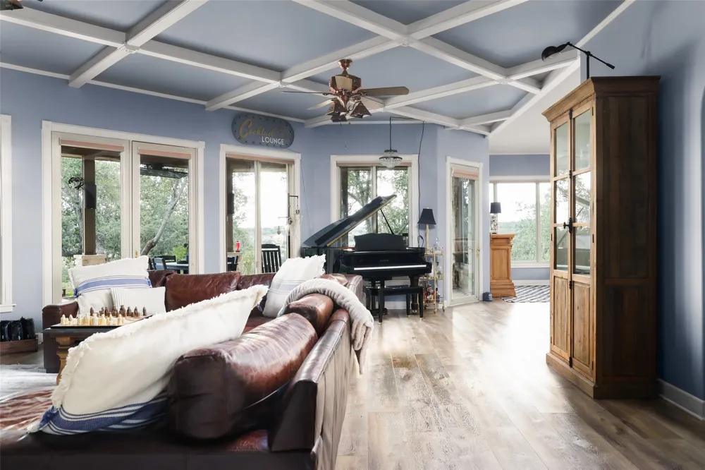 8075 Mount Sharp Road Wimberley, TX 78676