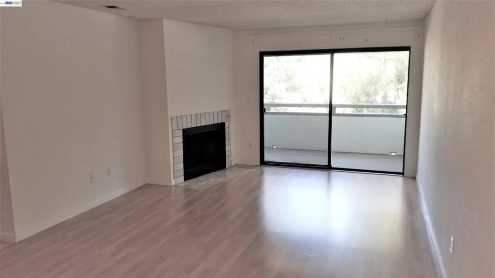 40425 Chapel Way #315 Fremont, CA 94538