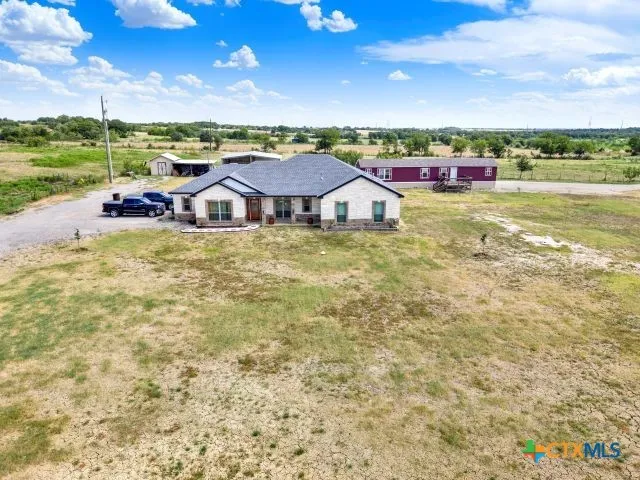 12090 Hunt Hill Road Rogers, TX 76569
