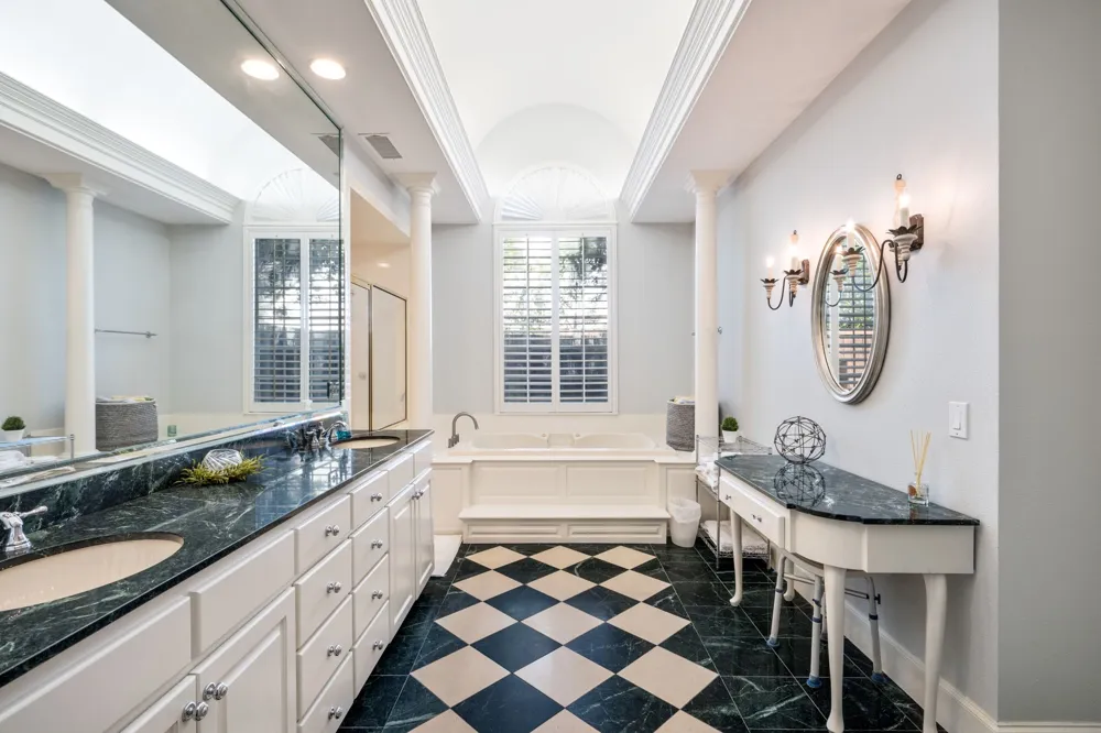 5008 Charles Place Plano, TX 75093