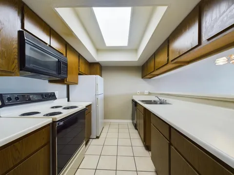 2824 S Bartell Drive #32