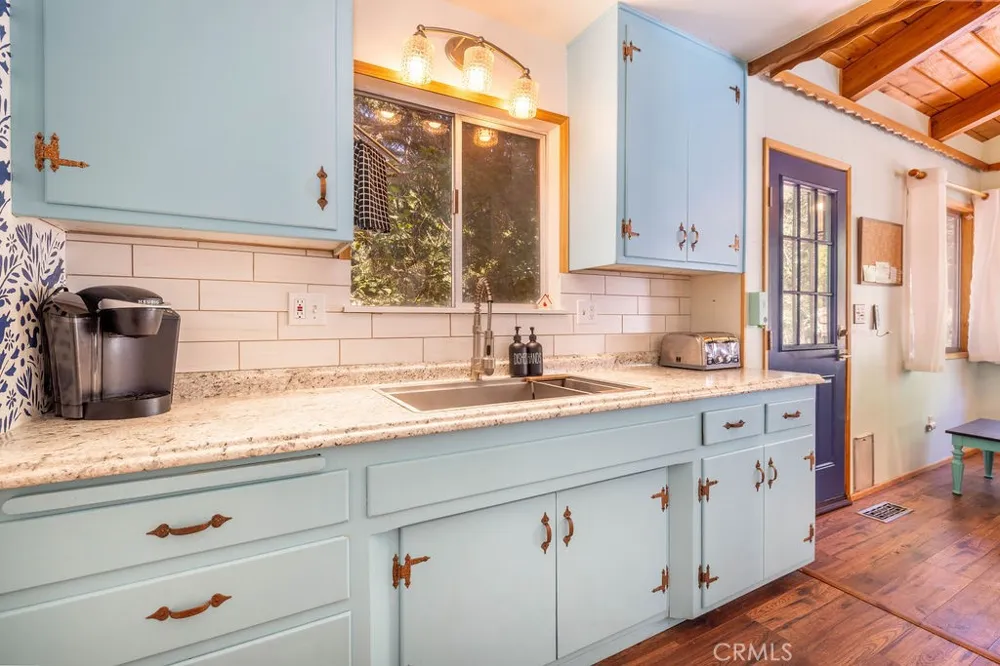 2383 Secret Running Springs, CA 92382