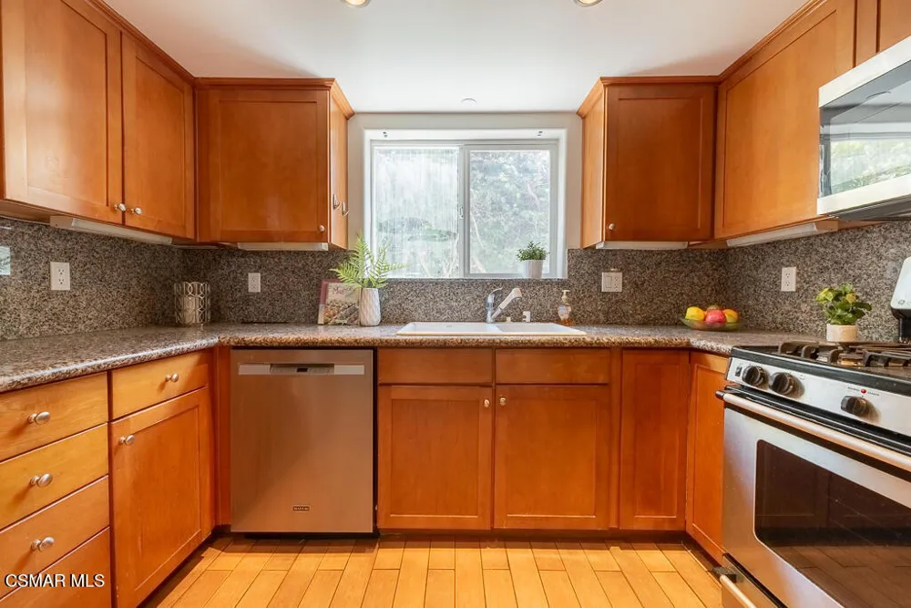 1238 22nd Street #3 Santa Monica, CA 90404