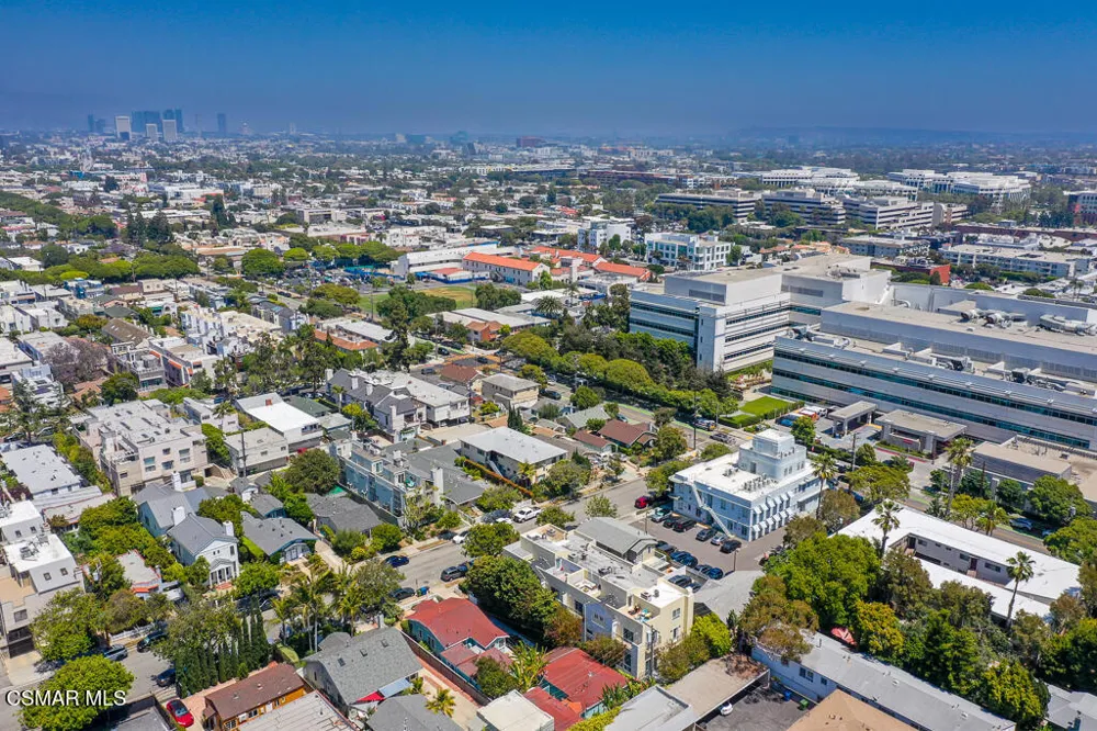1238 22nd Street #3 Santa Monica, CA 90404