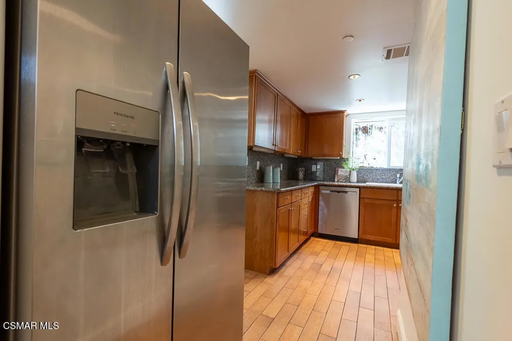 1238 22nd Street #3 Santa Monica, CA 90404