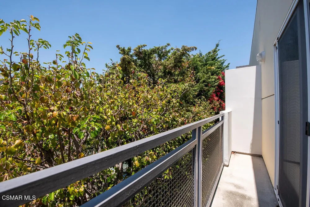 1238 22nd Street #3 Santa Monica, CA 90404